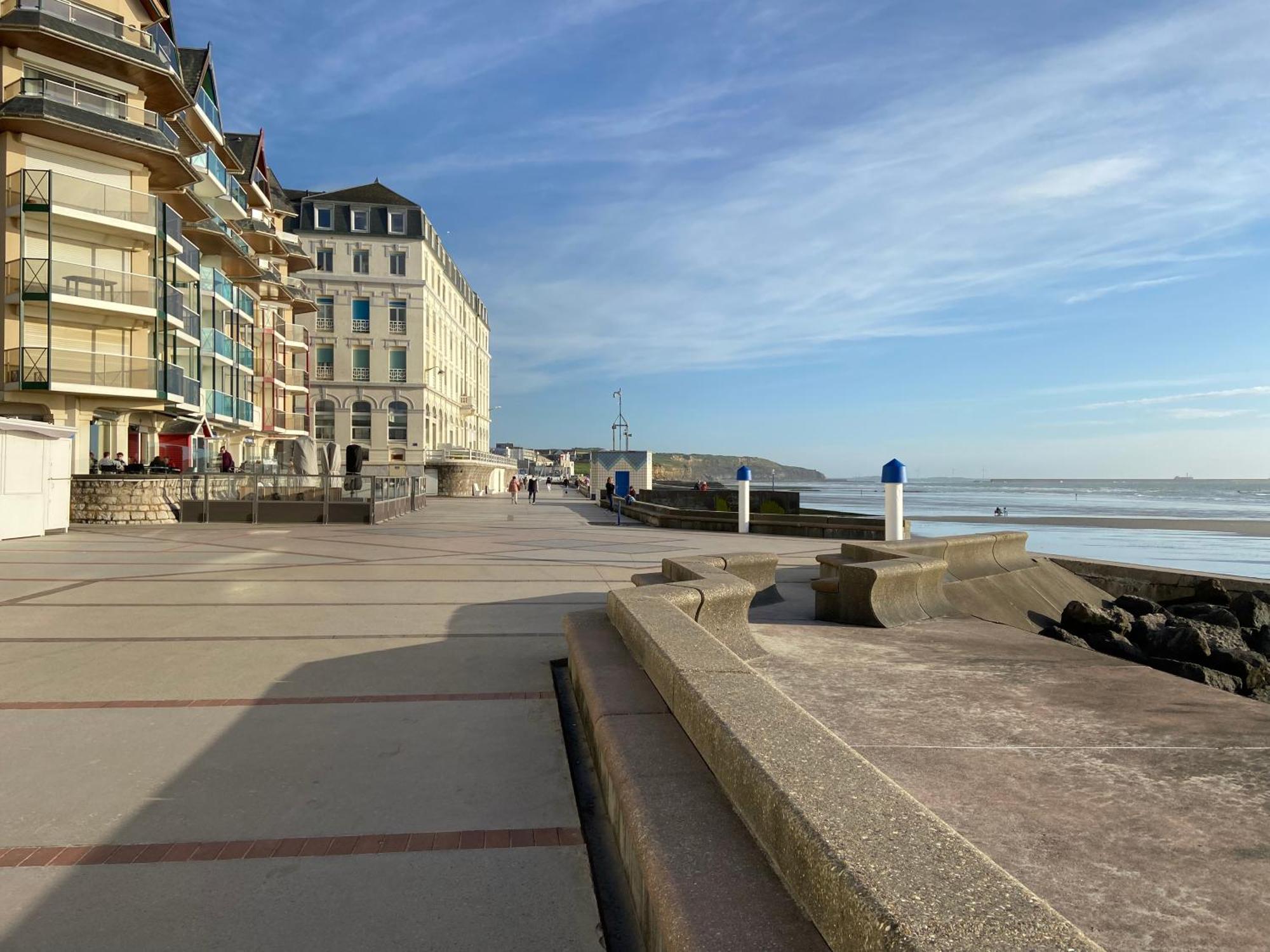 appartement sur digue Wimereux Extérieur photo